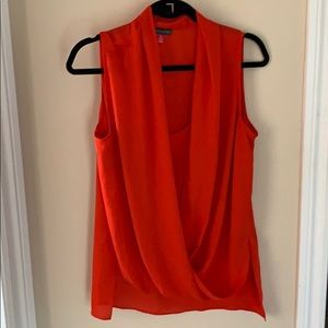 Vince camuto red drapé top